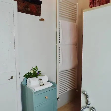 德埃博卡维拉皮安齐亚尼旅馆 斯波莱托