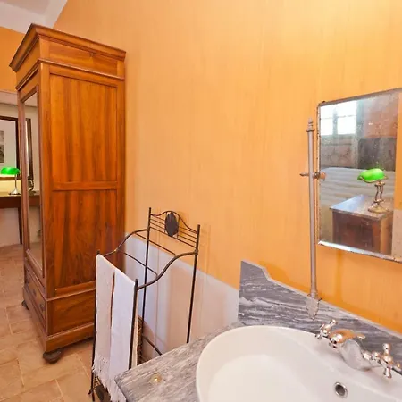 德埃博卡维拉皮安齐亚尼旅馆 斯波莱托